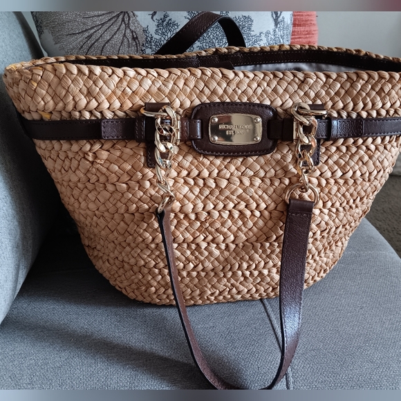 Michael Kors Tan and Brown Woven Tote Bag - Picture 3 of 14